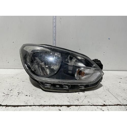 Volkswagen UP! Right Head Light 12/2011-12/2014