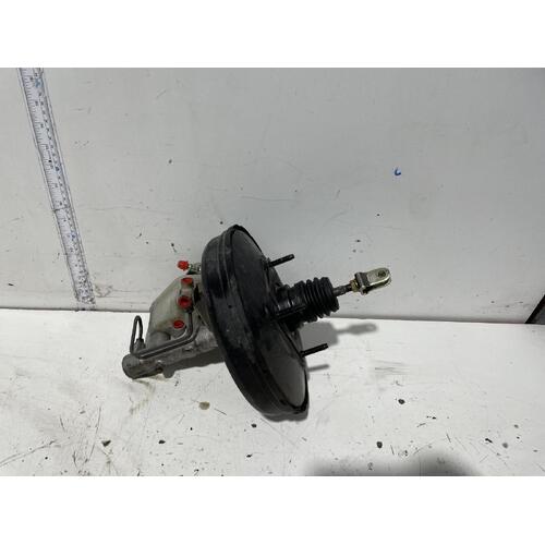 Toyota Corolla Brake Booster with Master Cylinder AE112 10/1998-11/2001