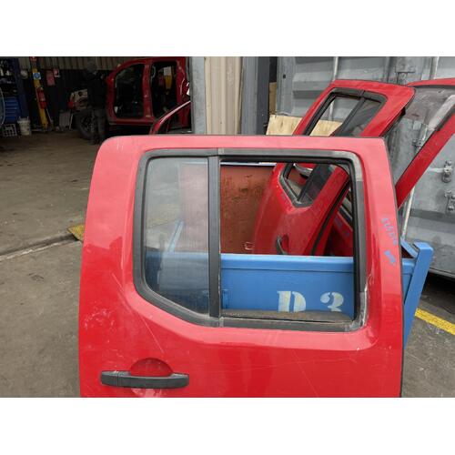 Nissan Navara Right Rear Door Glass D40 09/2005-08/2015