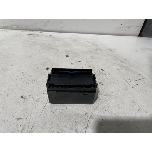 Mitsubishi Pajero Control Unit Relay for ECU NP 11/2002-11/2006