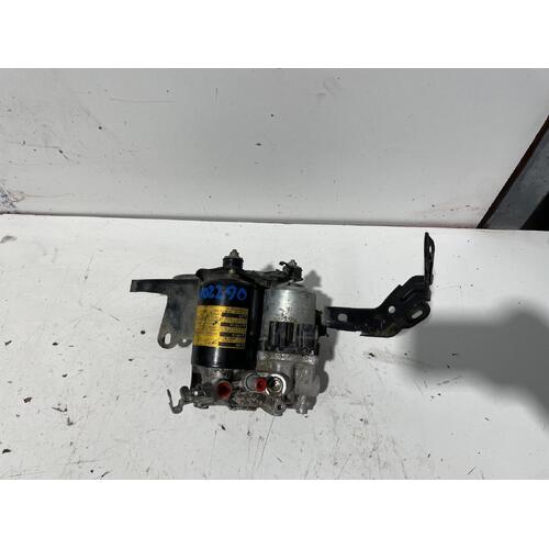 Toyota Prius Brake Booster Pump ZVW30 07/09-12/15