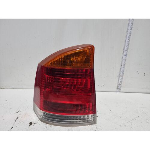 Holden Vectra Left Tail Light ZC 03/03-12/06