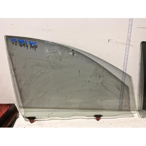 Toyota AVENSIS Right Front Door Window Glass ACM21 12/01-12/10