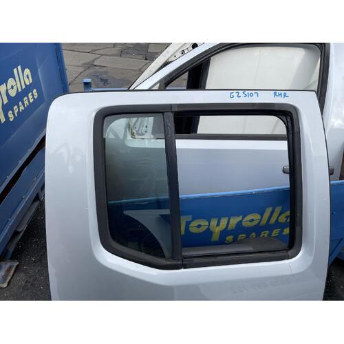 Nissan Navara Right Rear Door Glass D40 09/2005-08/2015