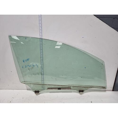 Toyota Corolla Right Front Door Window Glass ZRE152 03/07-09/12