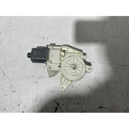 Mercedes C Class Right Front Window Regulator Motor C204 C 250 05/2011-01/2015