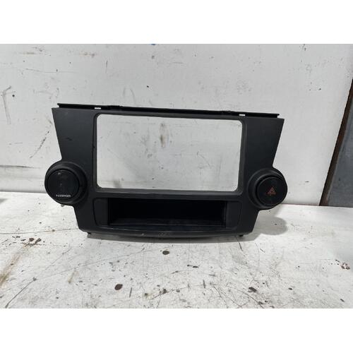 Toyota Kluger Head Unit Fascia with Hazard Switch GSU45 05/2007-03/2014