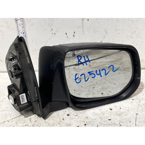 Holden COLORADO Right Door Mirror RG 01/12-12/20