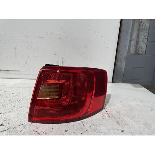 Volkswagen Jetta Right Tail Light 1B 02/2011-10/2014