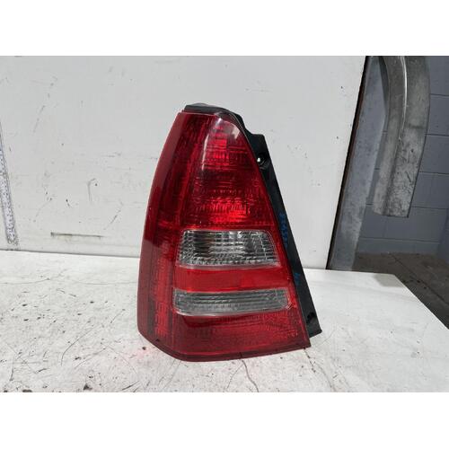 Subaru Forester Left Tail Light 07/2002-05/2005