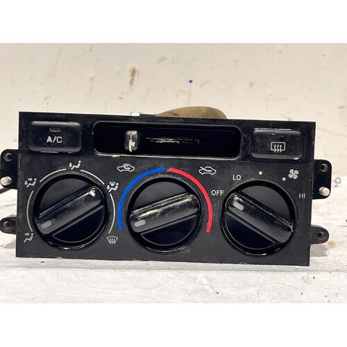 Toyota PRADO Heater & A/C Controls 95 SERIES 08/99-01/03