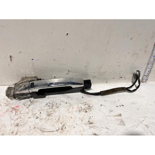 Nissan DUALIS Door Handle ST/Ti/TS Outer Right Front 10/07-05/14