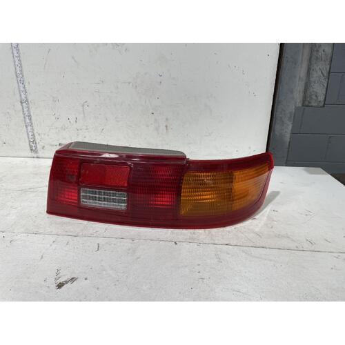 Toyota Paseo Right Tail Light EL54 11/1995-12/1999