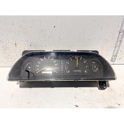 Toyota AVALON Instrument Cluster MCX10 07/00-09/03 246,204kms