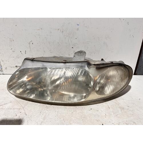 Holden Commodore Left Head Light VT 09/1997-09/2002