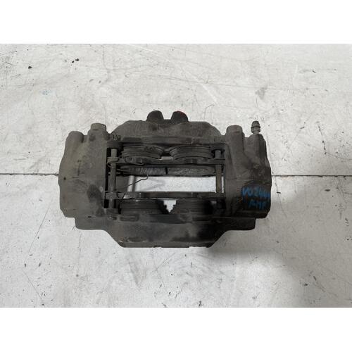 Toyota Hilux Right Front Caliper GUN136 09/2015-Current