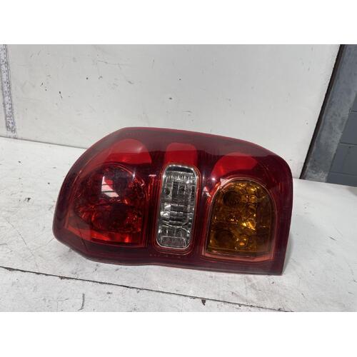 Toyota RAV4 Right Tail Light ACA23 07/2003-10/2005