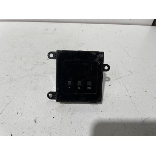 Toyota Cressida Clock MX83 10/1988-10/1992