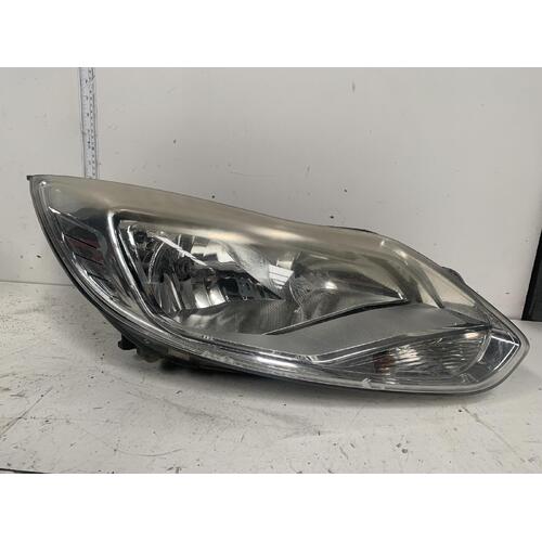 Ford Focus Right Head Light LW 05/2011-07/2012