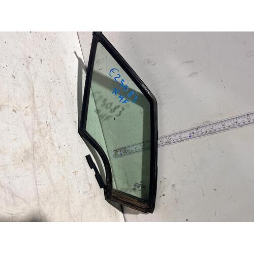 Mercedes A Class Right Front Door 1/4 Glass W168 10/1998-03/2005