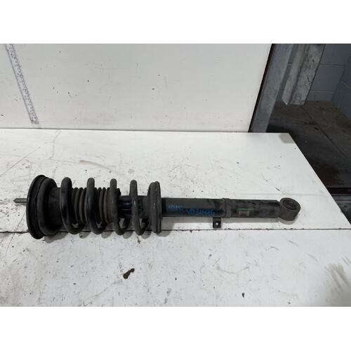 Lexus IS300h Right Front Strut AVE30 07/2013-Current