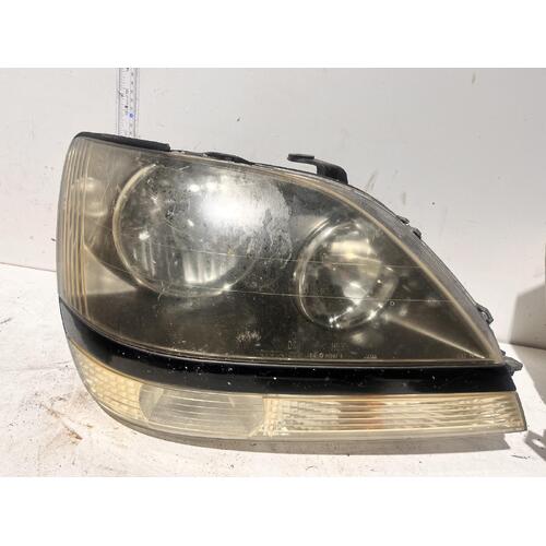 Lexus RX300 Right Headlight HARRIER IMPORT 97-02