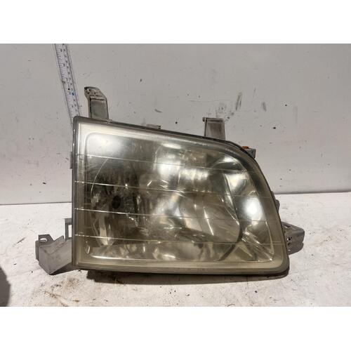 Toyota SPACIA Right Headlight SR40 02/98-12/98