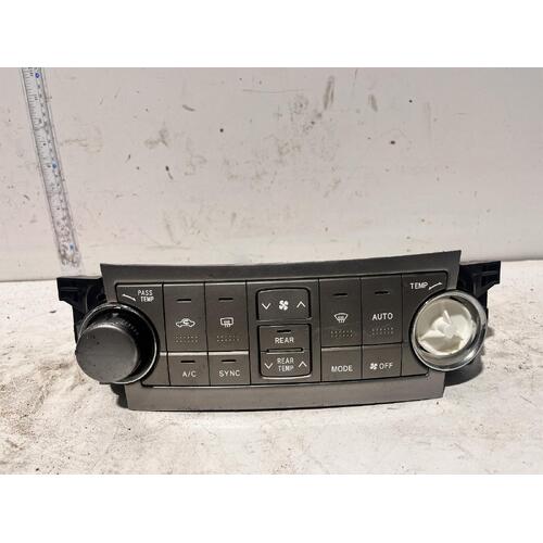 Toyota Kluger Front Heater Controls GSU40 05/2007-02/2014