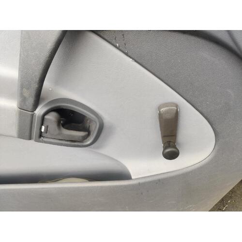 Mercedes Vito Left Front Inner Door Handle 638 02/1998-12/2004