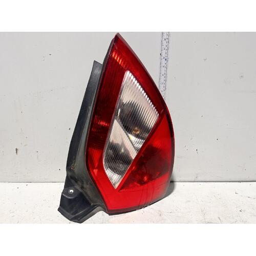 Renault Megane Left Tail Light 12/2003-8/2010