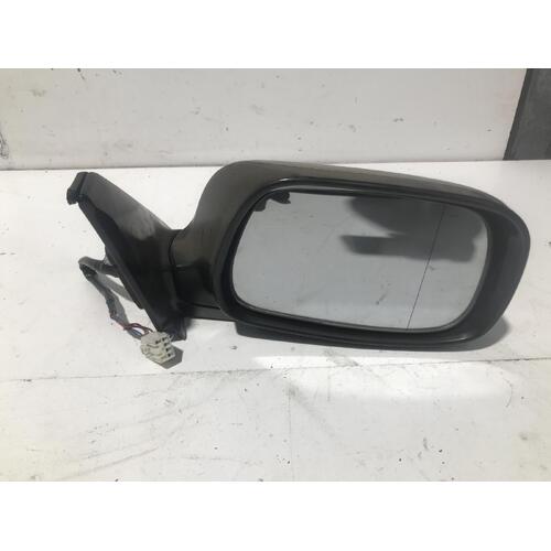 Lexus IS200 Right Door Mirror GXE10 01/1998-08/2001