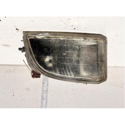 Toyota RAV4 Fog Light Right Front Cruiser ACA21 07/00-07/03