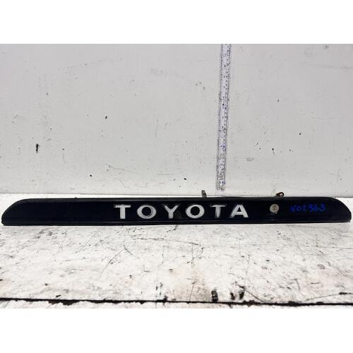 Toyota HIACE Rear Garnish RZH125 11/89-12/04