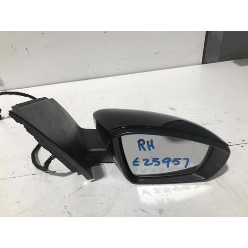 Volkswagen Polo 6R Right Door Mirror 05/2014-09/2017