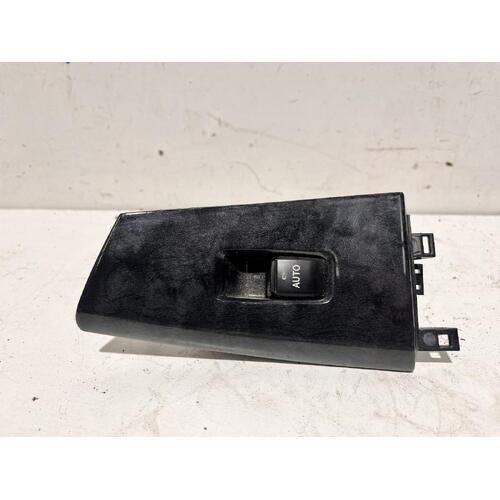 Toyota COROLLA Power Window Switch ZZE122 Right Rear 12/01-04/07