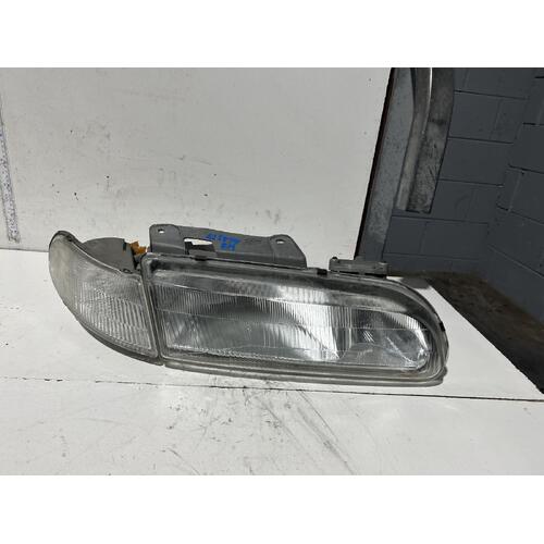 Holden Commodore Right Head Light and Corner Light VS 06/1993-07/1997