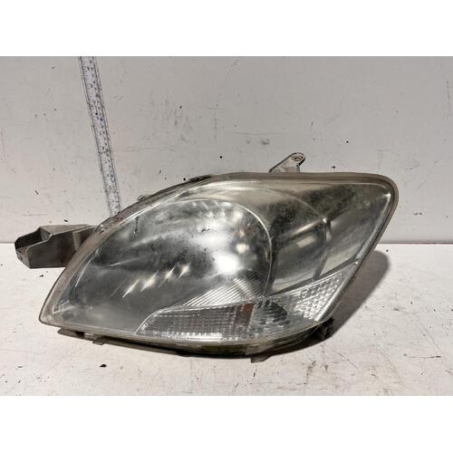 Toyota YARIS Left Headlight NCP93 Sedan 03/06-06/16