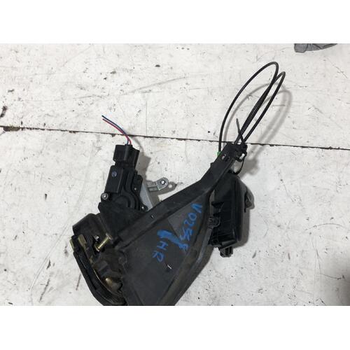 Toyota Corolla Left Rear Door Lock Mechnism ZZE122 12/2001-06/2007