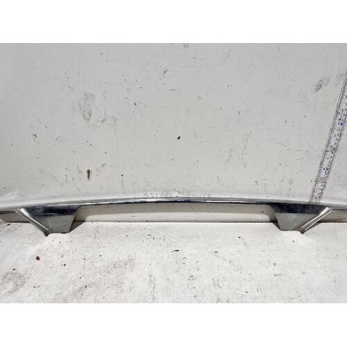 Toyota ESTIMA Rear Garnish MCR30 Tailgate Center Chrome Mould 03-06