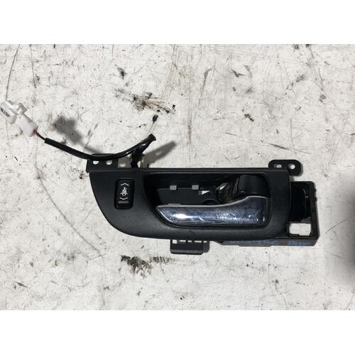 Lexus LS430 Right Front Inner Door Handle UCF30 12/2000-03/2007