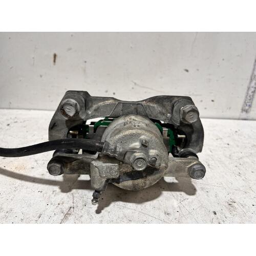 Toyota COROLLA Caliper ZRE182 Right Front 10/12-06/18