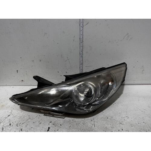 Hyundai i45 Left Head Light YF 02/2010-04/2014