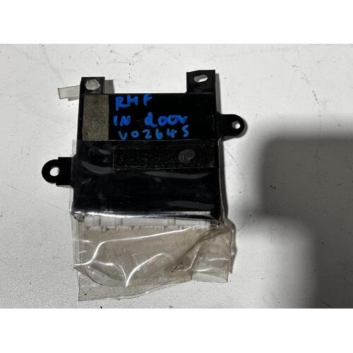 Lexus LS400 MPX Door Right Front Module UFC20 03/1990-11/2000