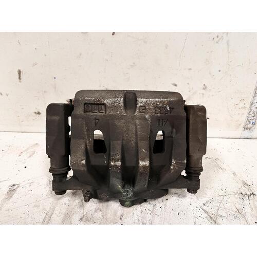 Toyota KLUGER Caliper GSU40 Left Front 05/07-02/14