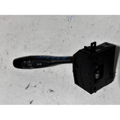 Mitsubishi Triton Flasher Switch MK 08/1998-06/2006