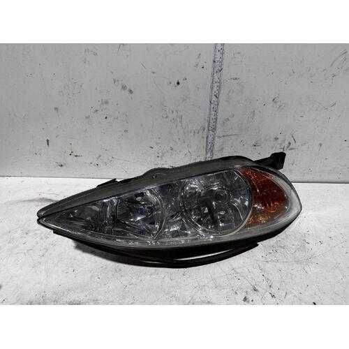 Toyota Camry Right Head Light MCV36 08/2002-09/2004