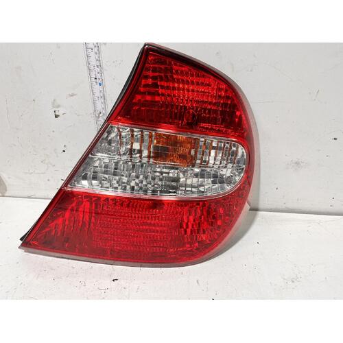 Toyota CAMRY Right Taillight MCV36 08/02-09/04 