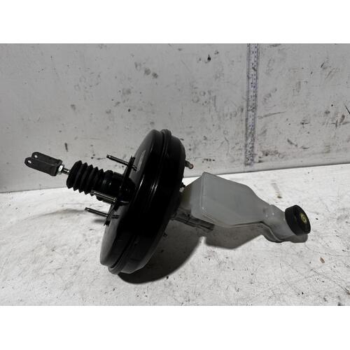 Toyota Camry Brake Booster with Master Cylinder ASV50 05/2015-10/2017