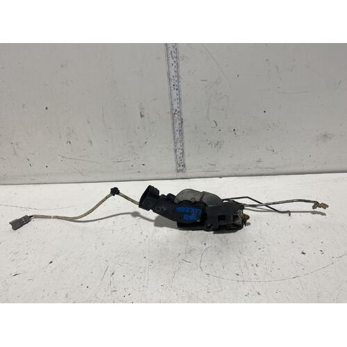 Toyota Corolla Right Front Lock Mechanism AE112 10/1998-11/2001