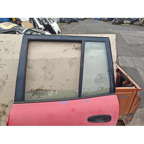 Toyota RAV4 Left Rear Door 1/4 Glass SXA11 07/1994-06/2000